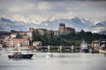 san vicente de la barquera se inicia el camino lebaniego y transcurre el camino del norte   cantabria turismo