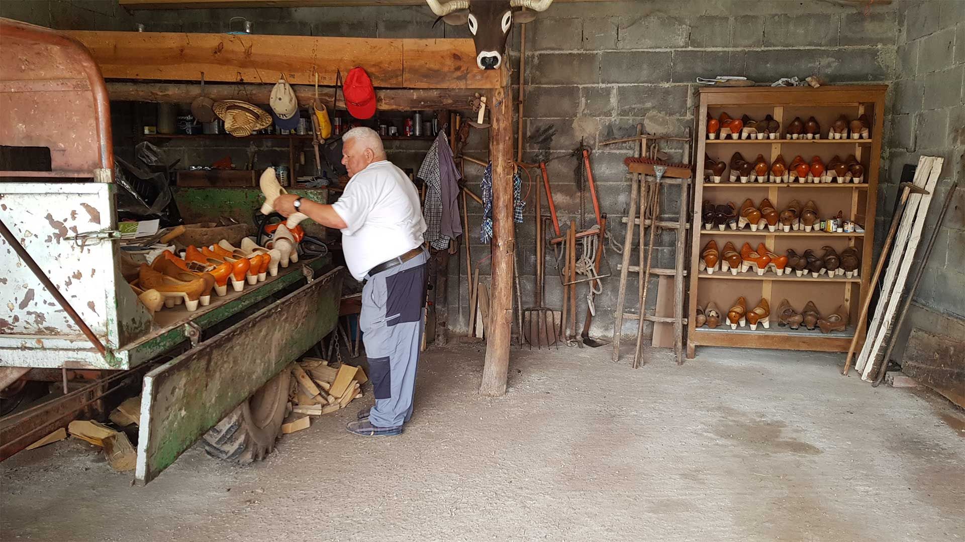 Taller de Albarcas artesanales