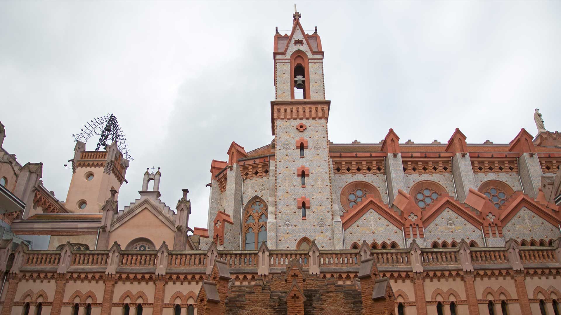 Fachada Universidad de Comillas